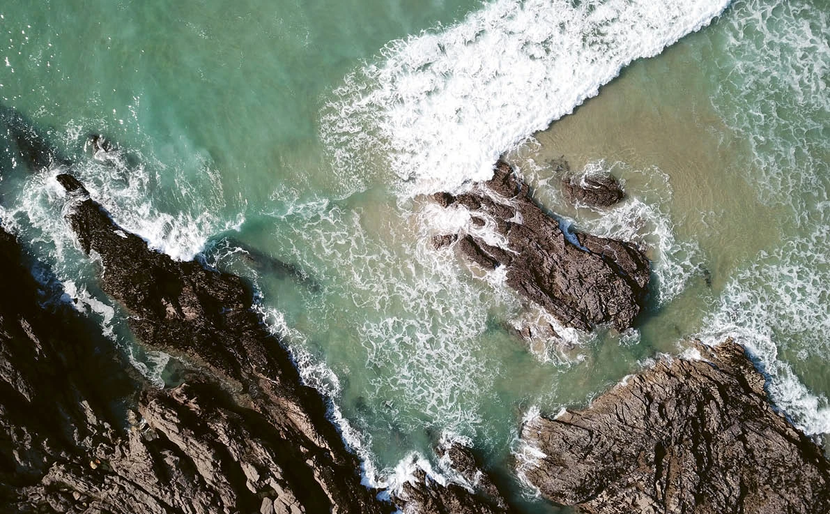 surf & stay book spread